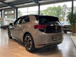 Alternative view of VW ID.3 EL 204HK 5d Aut.