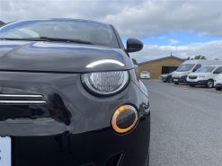 Alternative view of Fiat 500e EL Icon 118HK 3d Aut.