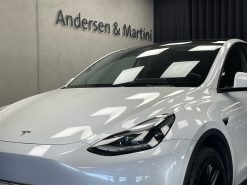 Alternative view of Tesla Model Y EL Long Range AWD 514HK 5d Aut.