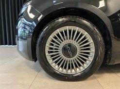Alternative view of Fiat 500e EL Icon 118HK 3d Aut.