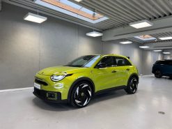 Abarth 600e  EL Turismo 238HK 5d Aut.