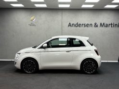 Alternative view of Fiat 500e EL La Prima By Bocelli 118HK 3d Aut.