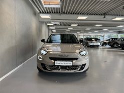 Alternative view of Fiat 600e EL La Prima 156HK 5d Aut.
