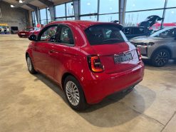 Alternative view of Fiat 500e EL RED 95HK 3d Aut.